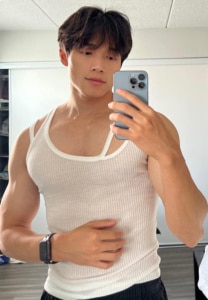 Yu-Duanqian เสื้อกล้าม Yu-Duanqian เสื้อกล้าม