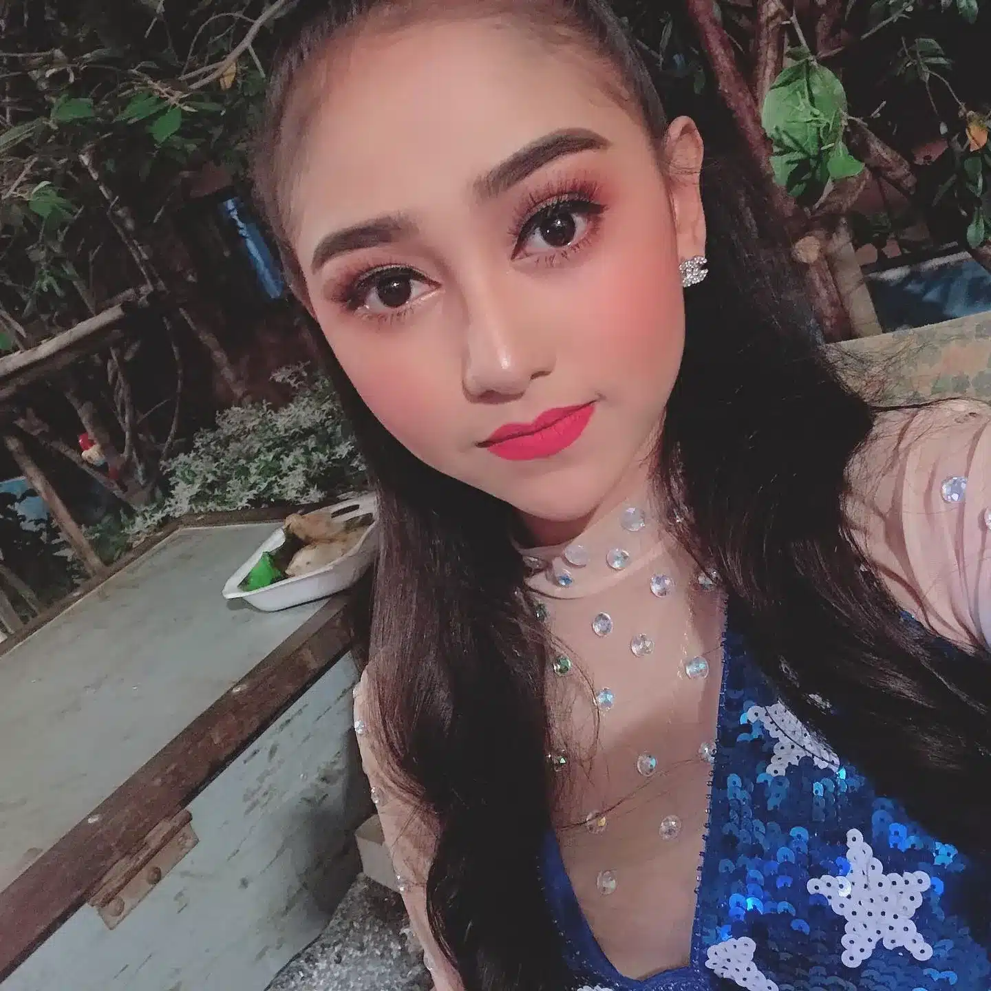 นุ่น ดำดง 2 1