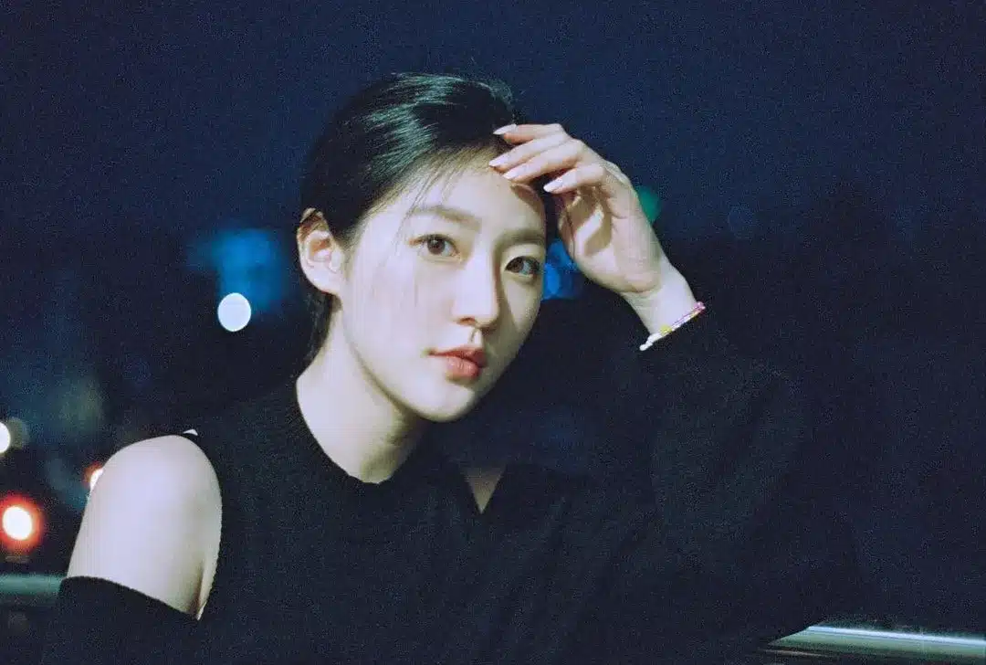 Kim SaeRon 16