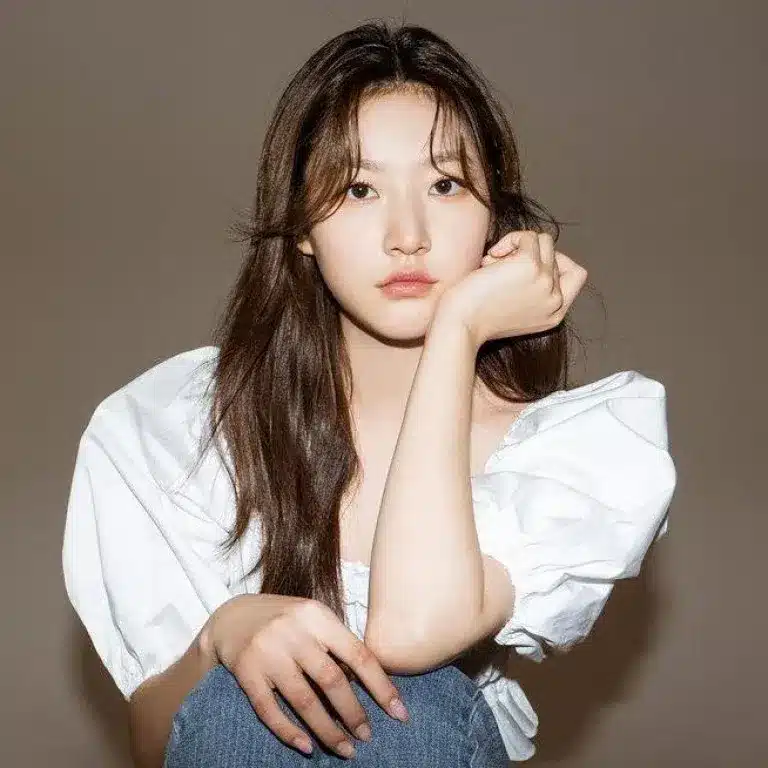 Kim SaeRon 22