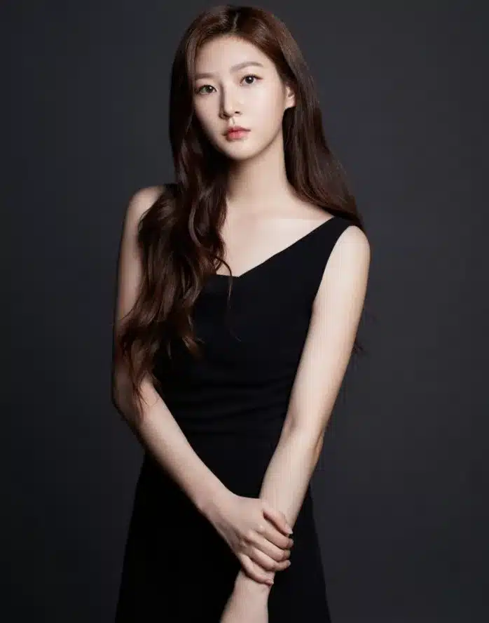 Kim SaeRon 23
