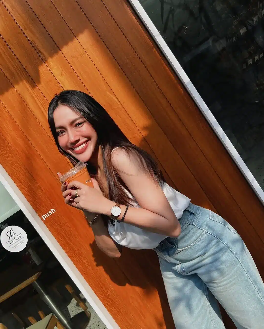 มายด์ พัชรบุษย์ (32) มายด์ พัชรบุษย์ 32