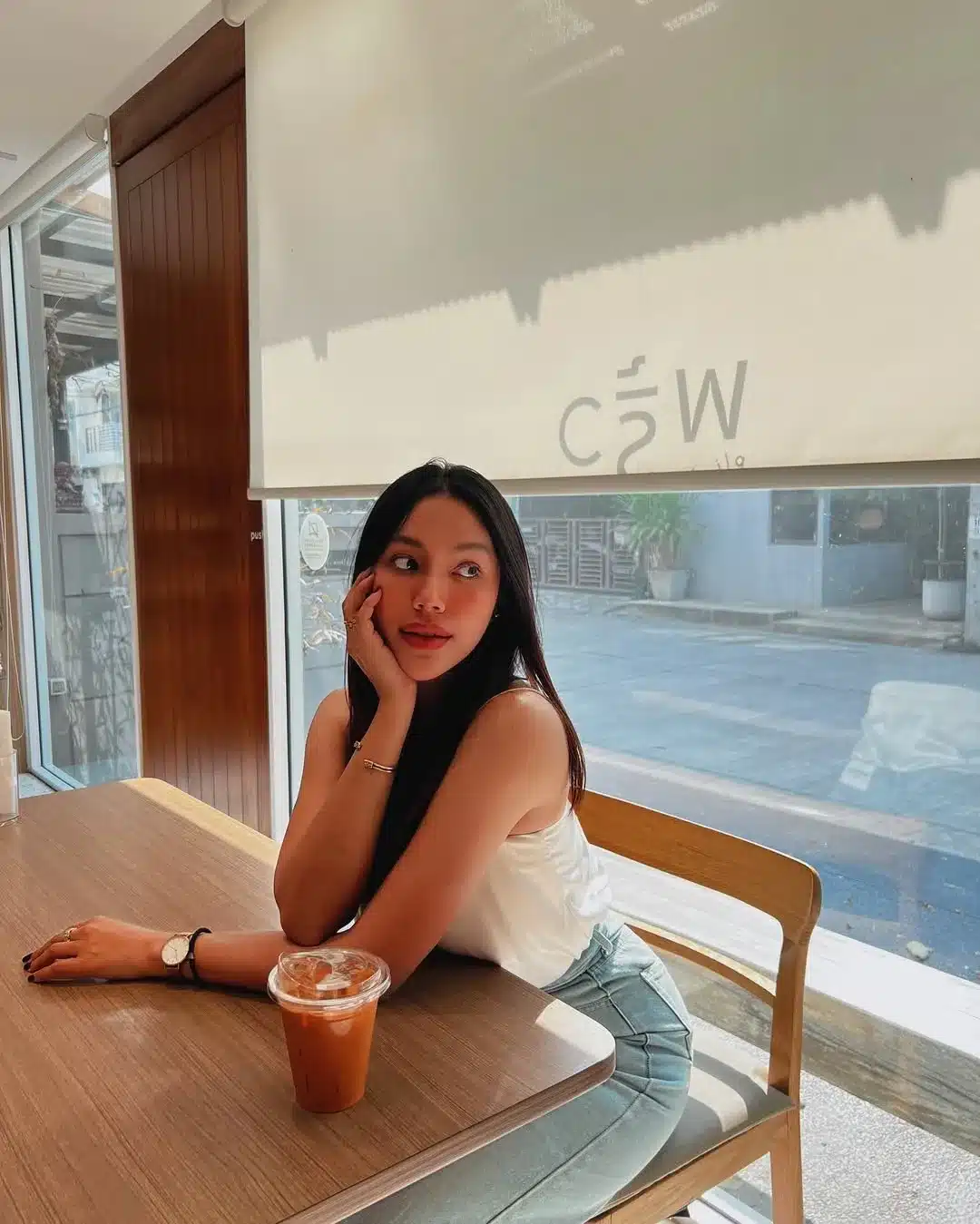 มายด์ พัชรบุษย์ (33) มายด์ พัชรบุษย์ 33