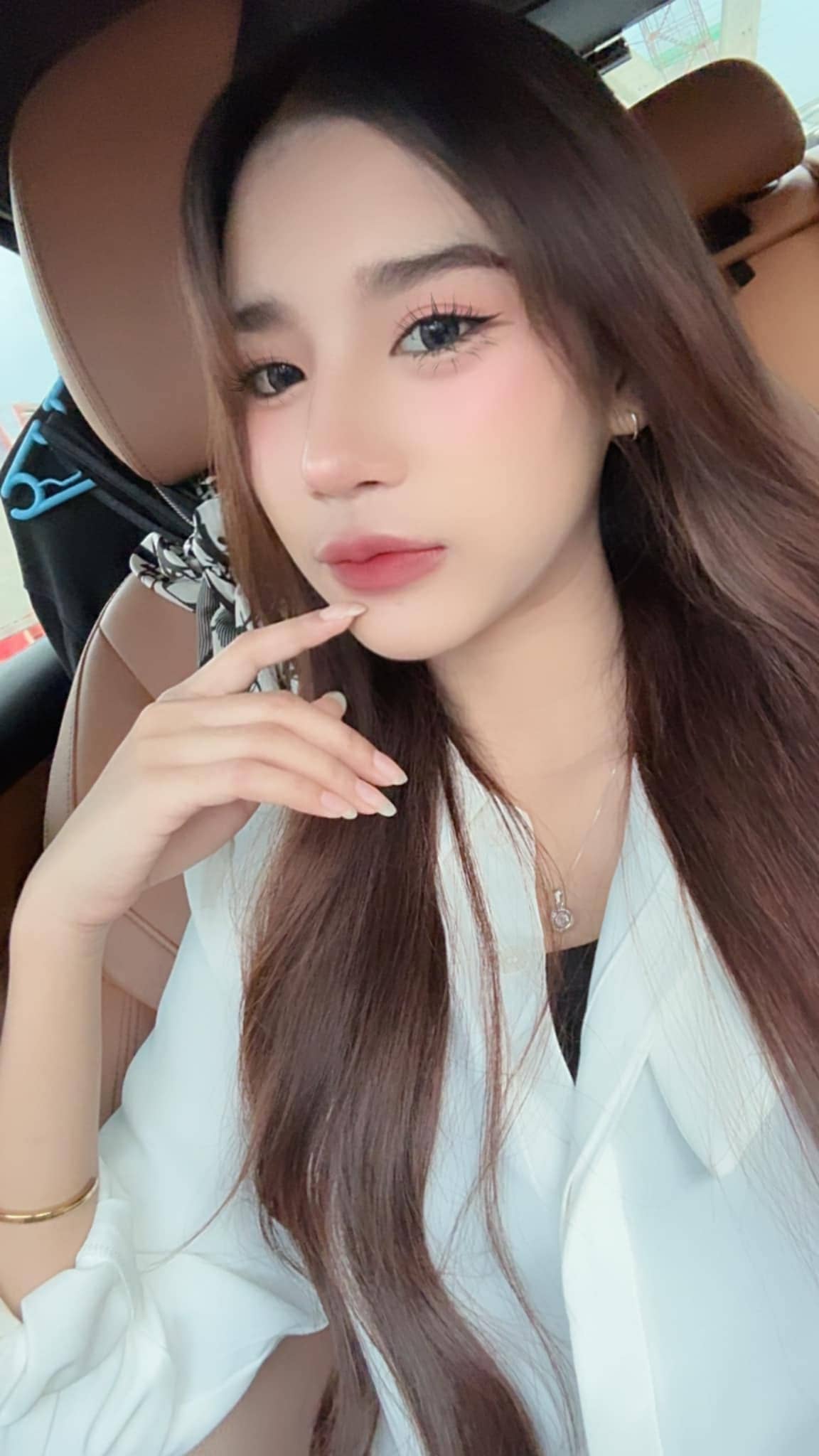 บีเบลล์ กฤติมา 