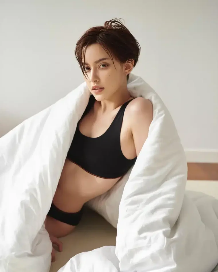 นิ้ง ชัญญา (Chanya McClory) ส่องวาร์ปเจ้าของบท "ยูริ" คู่ปรับแนนโน๊ะ 4 นิ้ง ชัญญา ig Chanya McClory