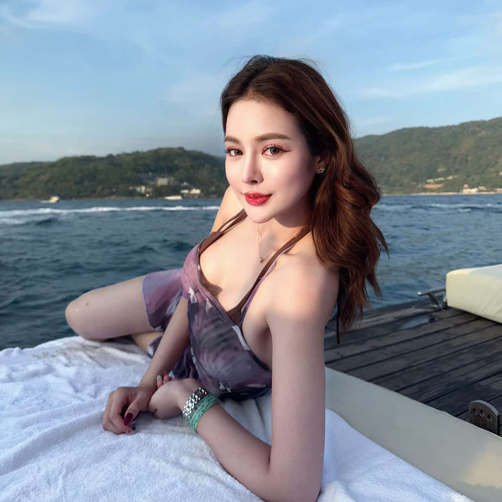 เปิดวาร์ป ต้นข้าว ปัณฑิตา (Tonkaw Pantita) อดีตมิสแกรนด์ สวย แซ่บ ทะลุจอ 4 เปิดวาร์ป ต้นข้าว ปัณฑิตา