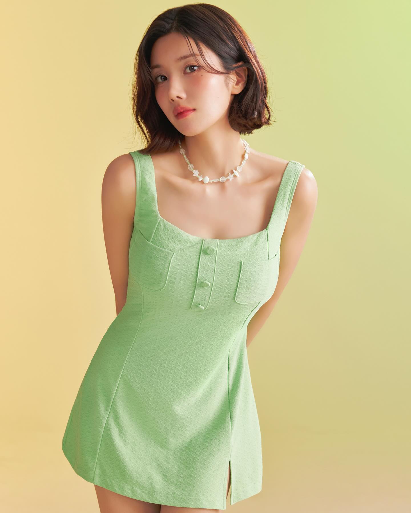 Kwon Eun-bi ควอน อึนบี กับลุคเอดิทอเรียลสีสด