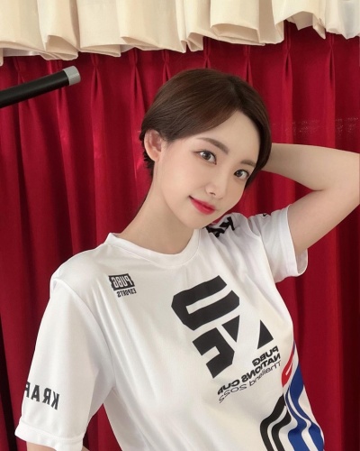 Gwak-Min-Seon-22