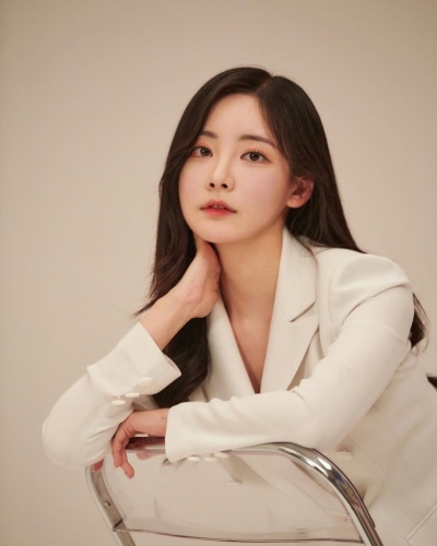 Gwak-Min-Seon-36