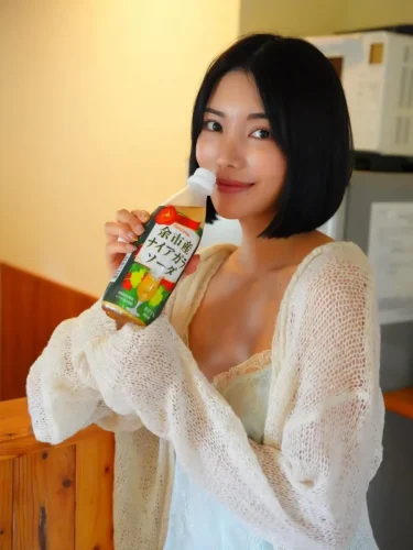Kaede-Karen-19