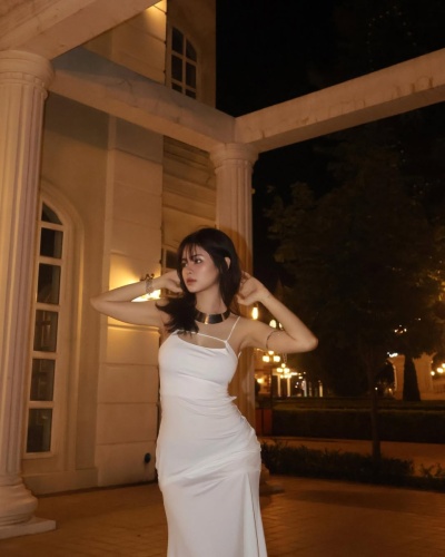 Lauryn-2