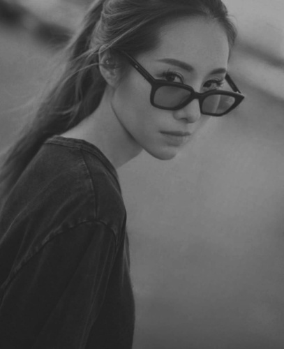 พลอยชา-ศรีสกุล-1