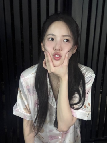 เจนิส-เจณิสตา-24