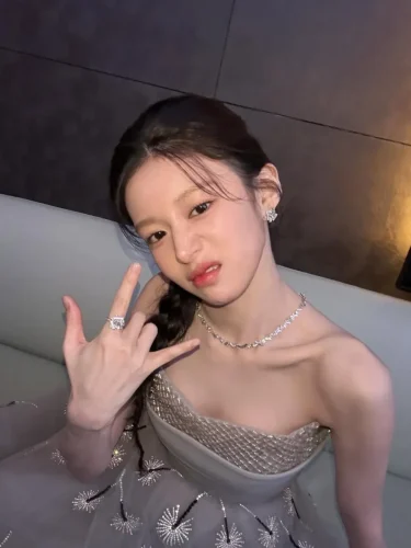 โก-ยุนจอง-12