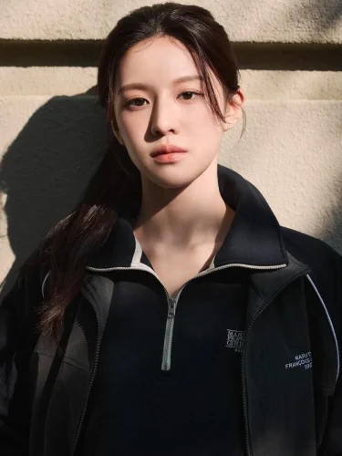 โก-ยุนจอง-15