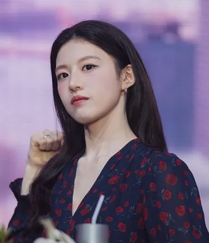 โก-ยุนจอง-30